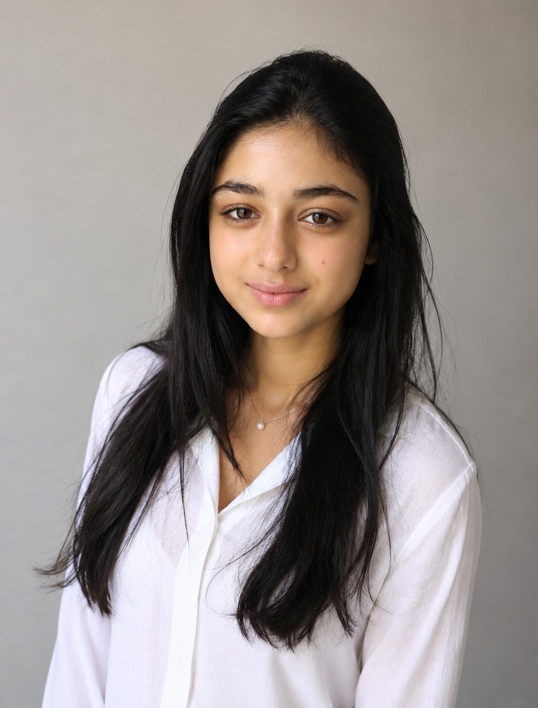 Elif Uyanıklar