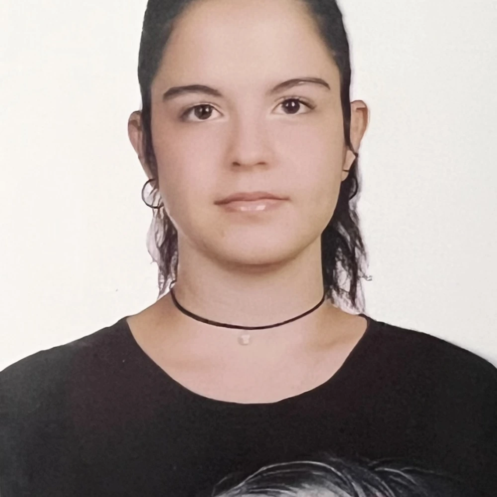 Simay Çoban