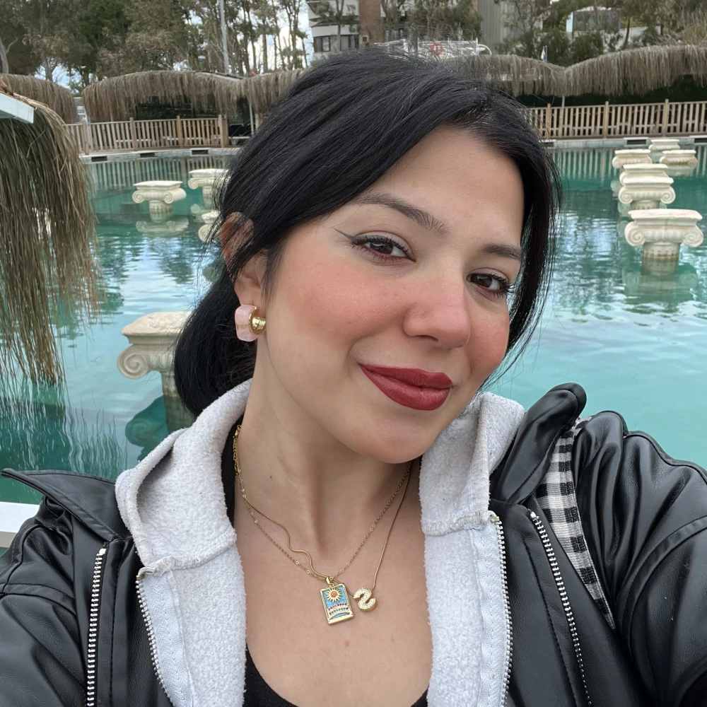 Özlem Saka