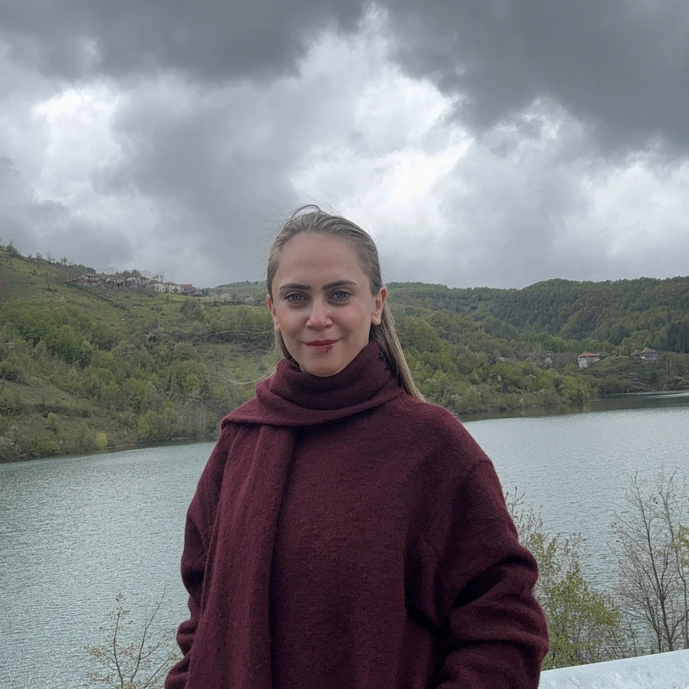 Ayşe nur Özcan