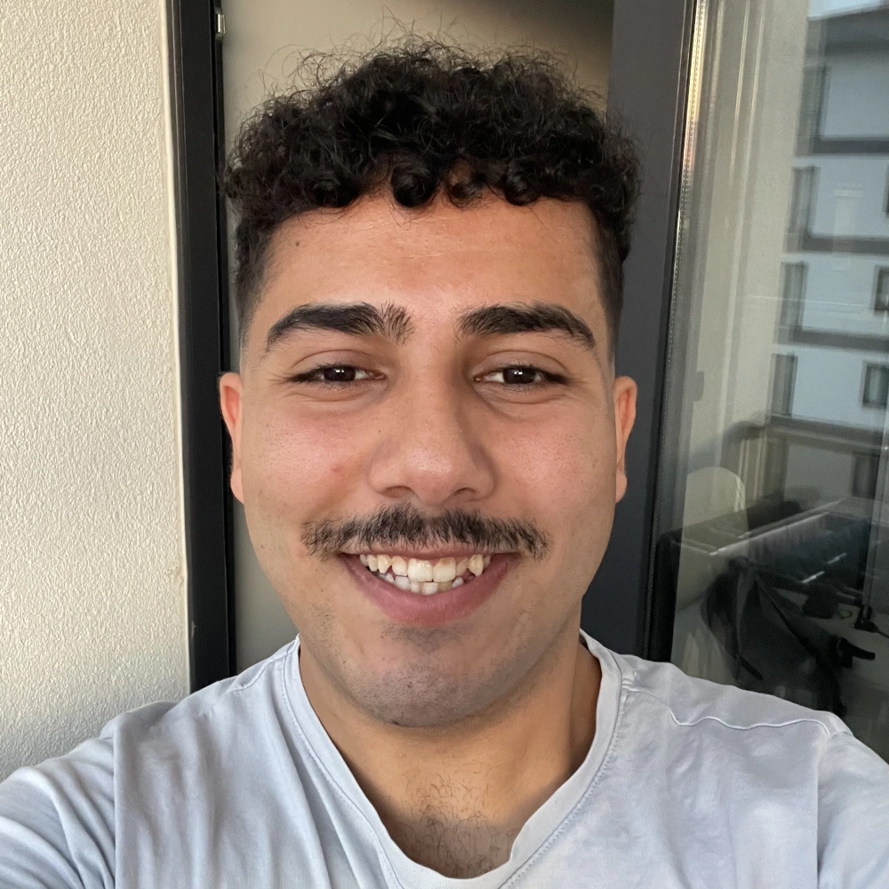 Alperen Öner