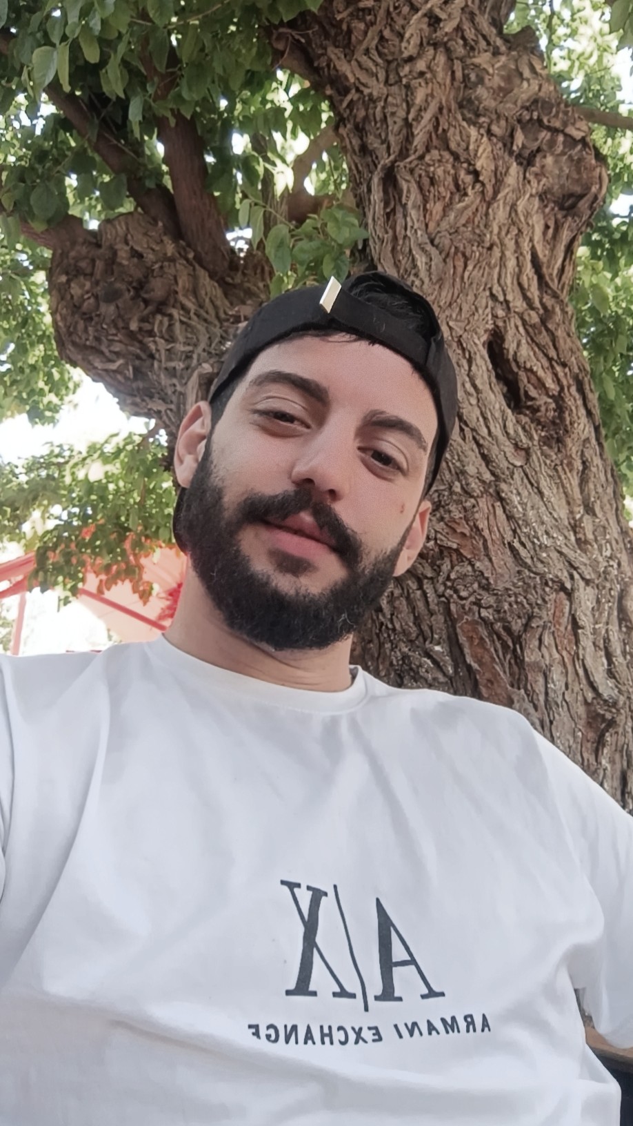 Muzaffer Hedef