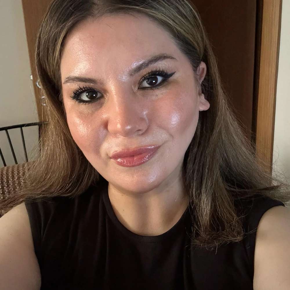 Ayşe Sümeyra Bacak