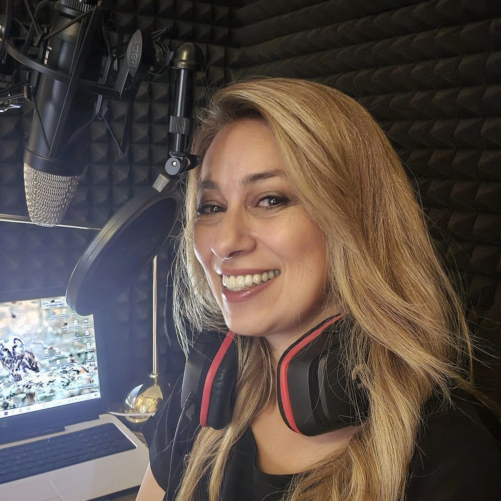 Ebru Çolak