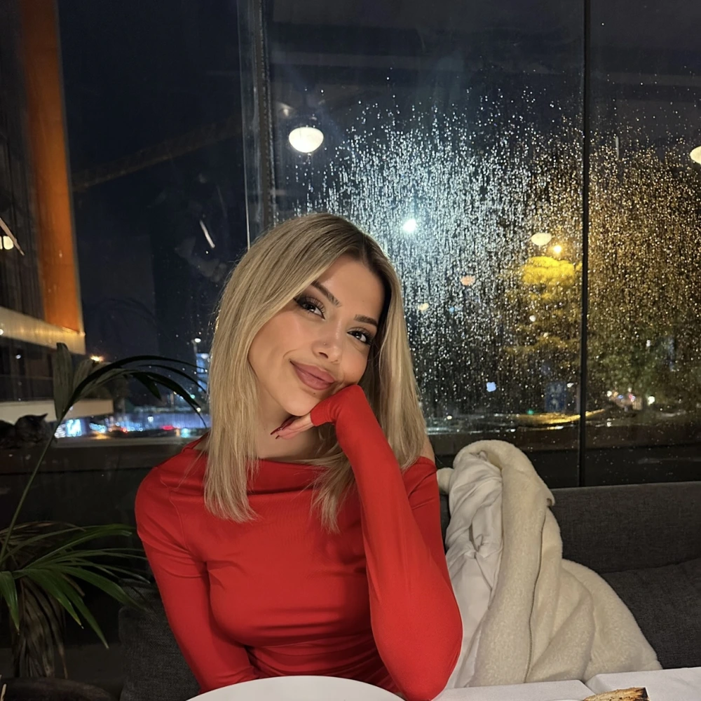 Şehla Yoldaş