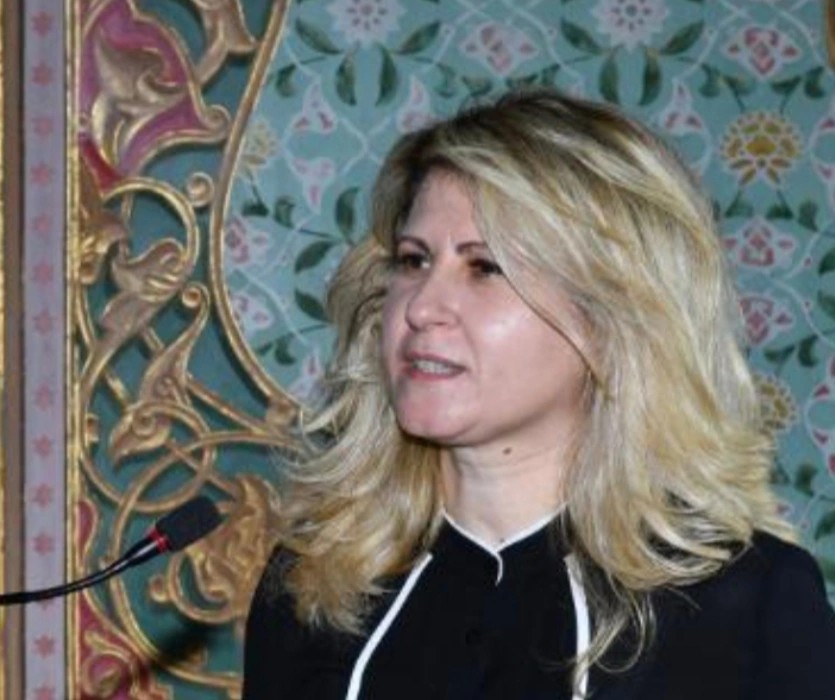 Projelerinize güç katacak seslendirme hizmeti veririm.