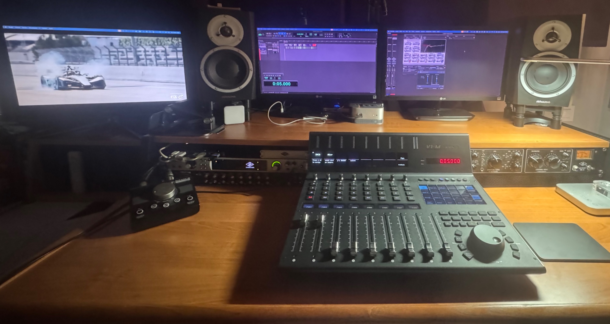 Native European Spanish & Catalan Voice Artist
