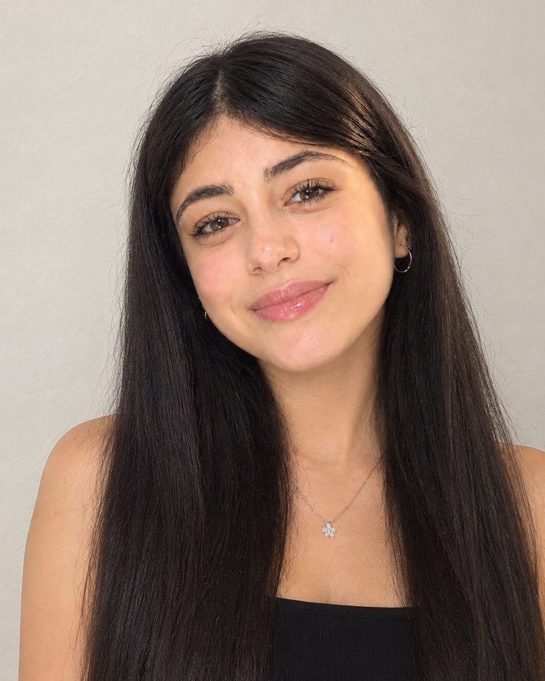 Elif Uyanıklar