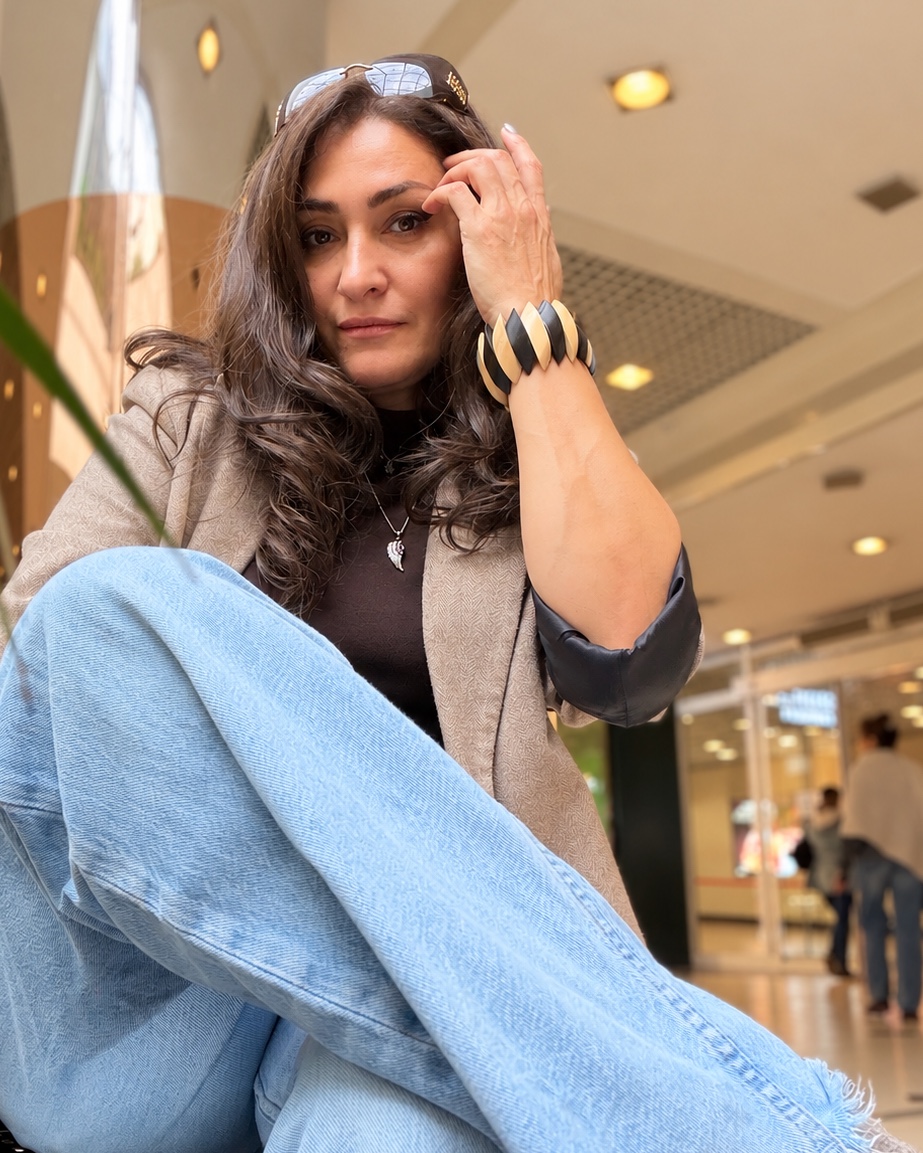 Melek Oztıurk